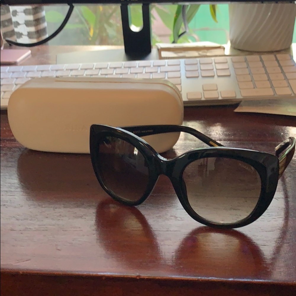 Nina Ricci sunglasses